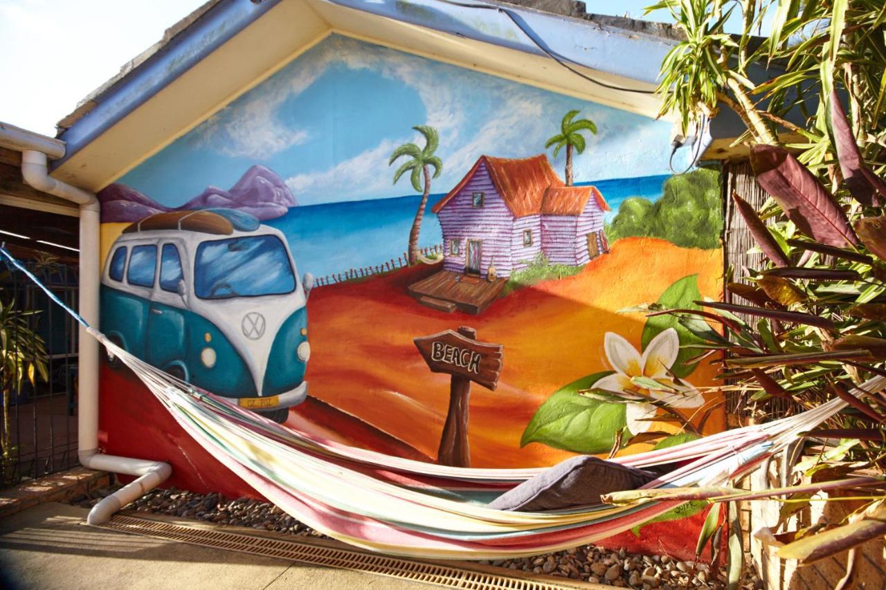 Ozzie Pozzie Backpackers Hostel Port Macquarie Bagian luar foto