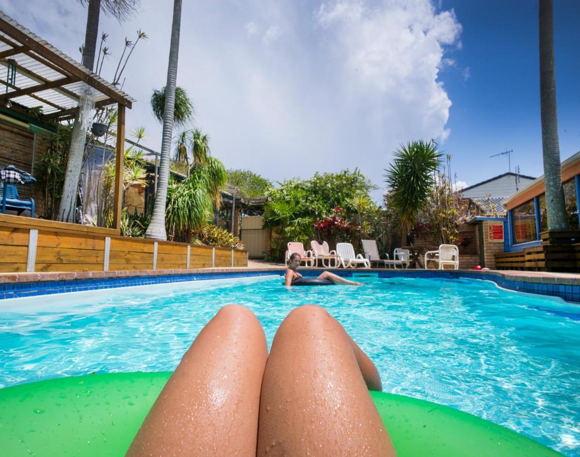 Ozzie Pozzie Backpackers Hostel Port Macquarie Bagian luar foto